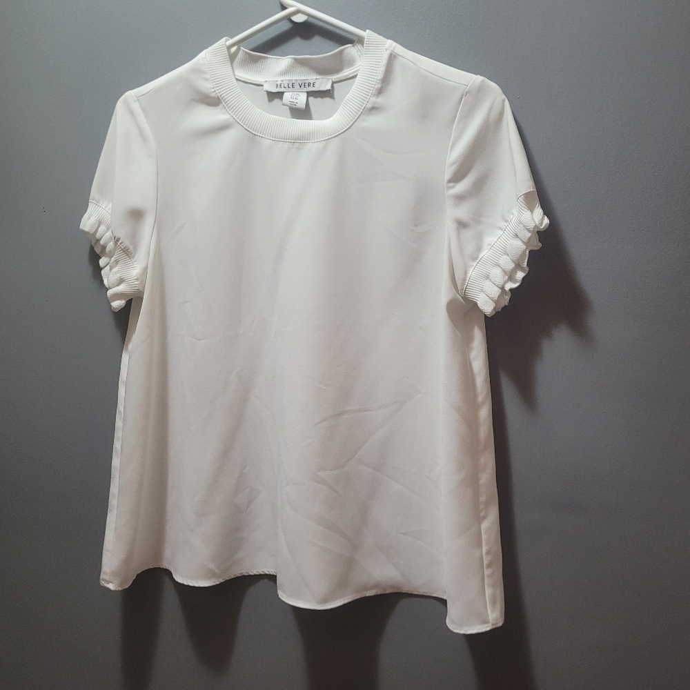 Belle Vere White Short Ruffle Sleeve Top  Size XS